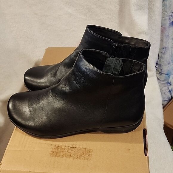 Walking cradle size 10 nappa boots 👢 - Picture 9 of 11